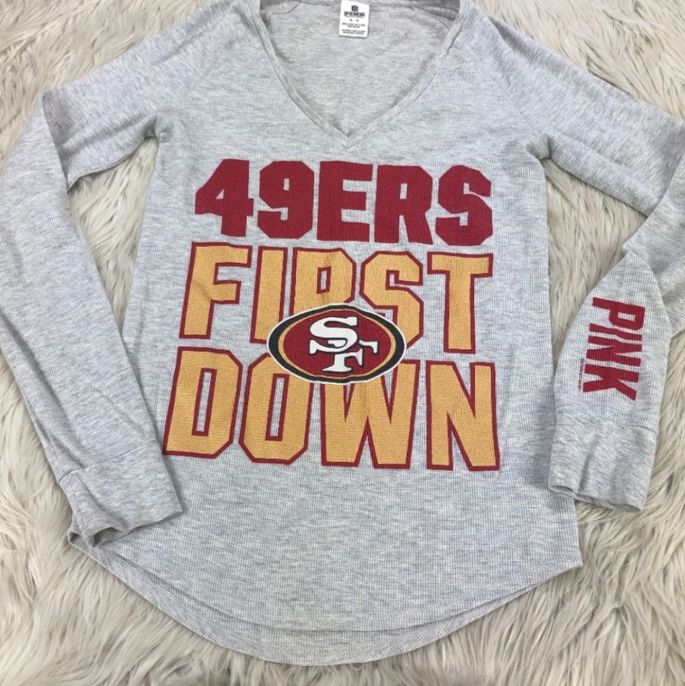 VS PINK SF 49er's V-Neck Waffle Knit Top